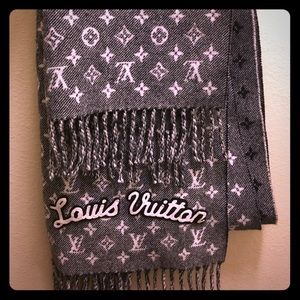 Louis Vuitton Scarf Authentic